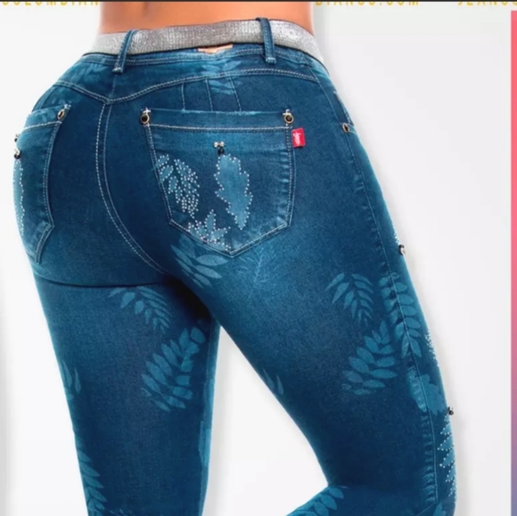 Lujuria Authentic Colombian 🇨🇴 Butt Lifter Jean - Picture 2 of 10